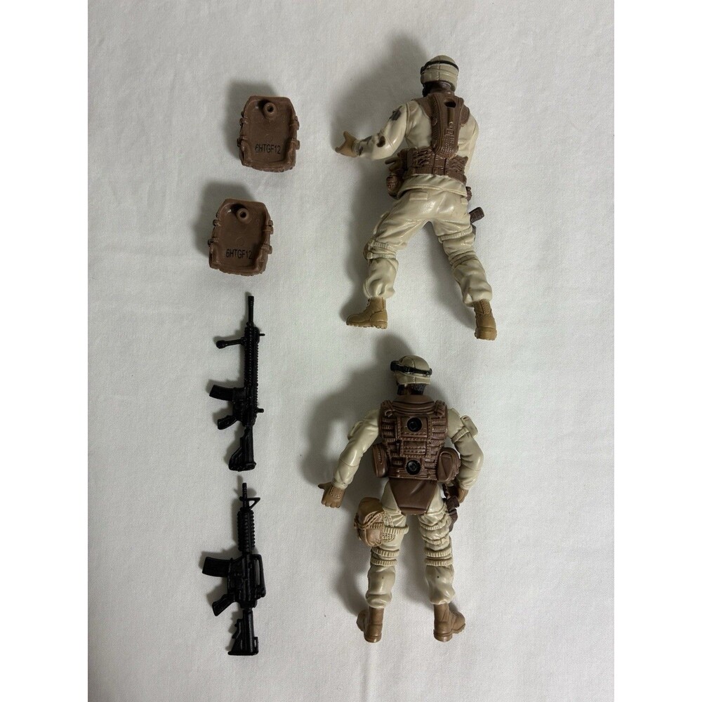 Lot of 2 Chap Mei Excite U.S.M.C. Marine 4" Action Figures Soldiers w/accessorie